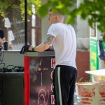 Tatuaż z różą i napisami od ramienia do łokcia faceta - 05.09.2020 - Street tattoo - 2