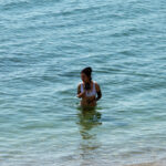 Zdjęcie tatuażu na ciele dziewczyny w białym stroju kąpielowym - Street tattoo № 04 - 06.12.2020 za 1