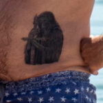 Tatuaż śmierci w bluzie z kapturem z mieczem w dłoniach - Street tattoo nr 04 - 06.12.2020 dla 3