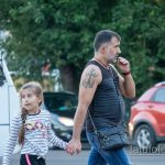 وشم الصليب والأجنحة على الكتف الأيمن للرجل - وشم الشارع 14/09 / 2020-4