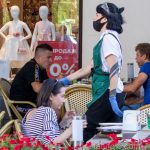 صورة لوشوم سوداء على يد فتاة نادلة - وشم الشارع 09/14/2020 - 3