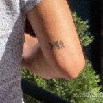 وشم روني صغير على ذراع الرجل الأيمن - وشم الشارع 09/14/2020 - 2