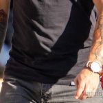 وشم النمر مع الزهور ومحرك دراجة نارية على يد رجل - شارع الوشم 14/09/2020 - 2