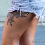 وشم كبير مع ورود على فخذ الفتاة - وشم الشارع 09/14/2020-5