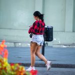 وشم كبير بالورود على فخذ الفتاة - وشم الشارع 09/14/2020-6