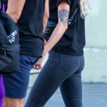 وشم روز على يد الفتاة اليسرى - وشم الشارع 09/14/2020 - 2