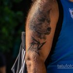 وشم وجه بيت على كتف الرجل الأيمن - وشم الشارع 14/09/2020 - 2