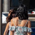 Tatuaż lotosu na plecach między łopatkami dziewczynki - 17.09.2020 - 2