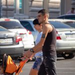 Tatuaż Las i sowa z bransoletką na ramieniu mężczyzny - 17.09.2020 - 2