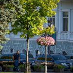 Zdjęcia osób przy fontannie w pobliżu Opery - 17.09.2020 - 13