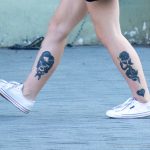 Tatuaż serce z kwiatowym wężem i portretem dziewczynki na nodze - 17.09.2020 - 8