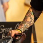 Tatuaż z kozackim bandurowcem na prawym ramieniu mężczyzny - 17.09.2020 - 7