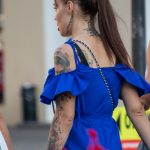 Tatuaż napis MODERACJA na twarzy i szyi dziewczynki - 17.09.2020 - 3