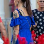 Tatuaż w stylu treshpolka z portretem dziewczynki na lewym ramieniu i ramieniu młodej dziewczyny - 25