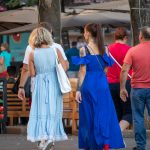 Tatuaż w stylu Treshpolka z portretem dziewczynki na lewym ramieniu i ramieniu młodej dziewczyny - 30