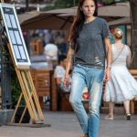 Tatuaż jaskółka i oko z cyframi rzymskimi na prawej ręce dziewczynki - 17.09.2020 - 1