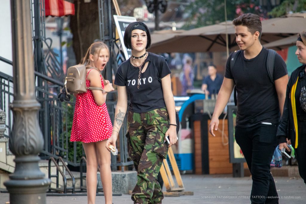 Zdjęcie tatuażu z sercem w lodzie na prawym przedramieniu dziewczyny - 17.09.2020 - 4