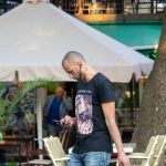 Tatuaż z literą g na lewej szyi mężczyzny - 17.09.2020 - 1