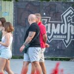 Tatuaż rękawa z lasem i ptakami w locie na ramieniu mężczyzny - 17.09.2020 - 1