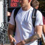 وشم مع تنين بأسلوب شرقي على ذراع رجل شارع وشم شارع وشم -09 / 21 / 2020-5