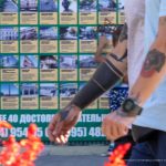 وشم النمر ابتسامة على ذراع الرجل - وشم الشارع - وشم الشارع - 09/21 / 2020-3