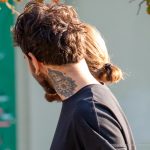 وشم عين في مثلث وزهرة على رقبة الرجل - وشم الشارع - وشم الشارع - 09/21 / 2020-2