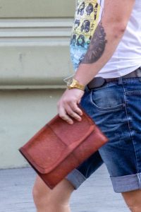 وشم الساعة بأرقام رومانية على الذراع اليسرى لرجل - وشم الشارع - وشم الشارع - 09/21 / 2020-3