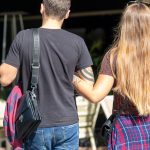 وشم قبلي للرجل وشم زهرة لفتاة - وشم شارع –22.09.2020-5