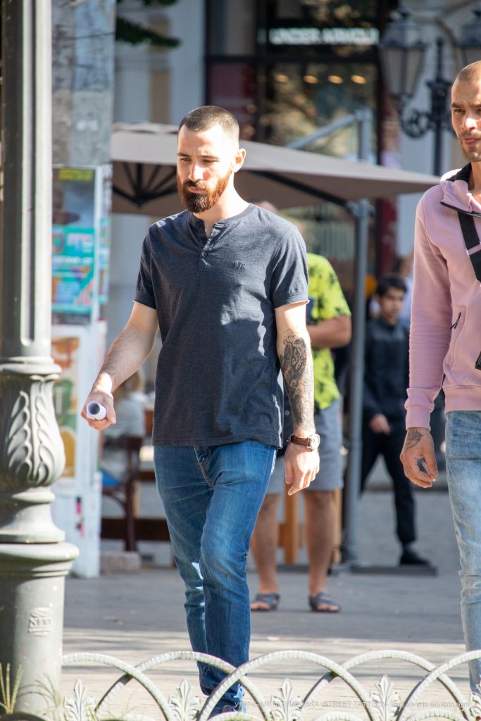 وشم بعين على معصم الرجل - وشم الشارع - 2020/09/22 - 1