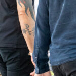 Tatuaż Sophie star i portret na ramieniu mężczyzny - Street tattoo -29.09.2020- 2