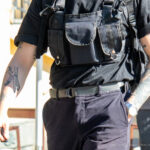 Tatuaż łapy kurczaka na prawym ramieniu faceta - Street tattoo -29.09.2020- 5