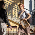 Tatuaż z kwiatami na prawej ręce dziewczyny - Street tattoo -29.09.2020- 2