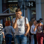 Tatuaż na szyi faceta - tatuaż uliczny -29.09.