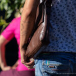 Trzy palmy i tatuaż samolotu na dłoni faceta - Street tattoo -29.09.2020- 4