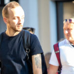 Fragment tatuażu na lewym ramieniu faceta - Street tattoo -29.09.