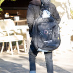 Gitarzysta z napisem HOY na futerale na gitarę - Street tattoo -29.09.