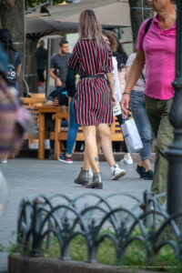 Tatuaż palmy na dole lewej nogi dziewczyny - Street tattoo -29.09.2020- 3