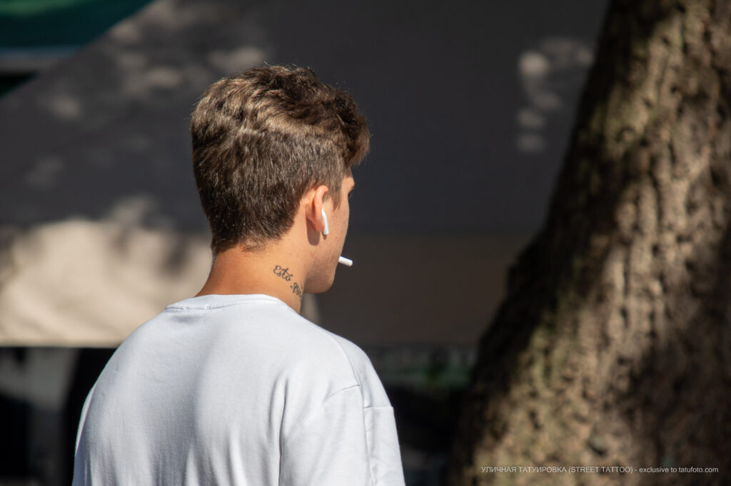 نقش الوشم على رقبة الرجل - وشم شارع الصور № 13 - 06/27/2021 2