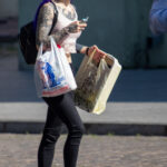 وشم بالورود على كامل الذراع اليمنى للفتاة - وشم صور شارع № 13 - 06/27/2021 1