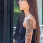 وشم النمر والورد على كتف الفتاة الأيسر - وشم صور شارع № 13 - 06/27/2021 2