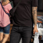 كم وشم الرجل بالورود والأجنحة - وشم شارع الصور № 13 - 06/27/2021 3