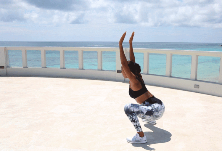 hiit cvičenie cvičenie budovanie svalov chudnutie spaľovanie tukov plaziť sa