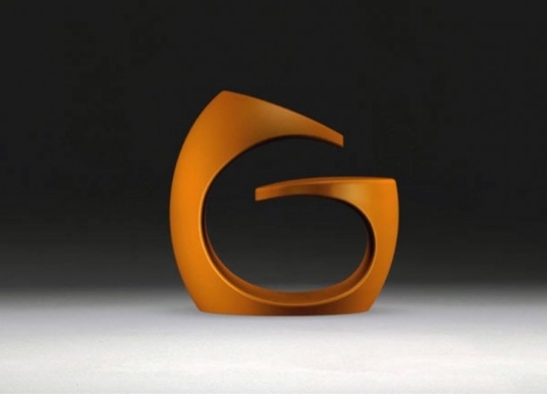 Plastové kreslo oranžové