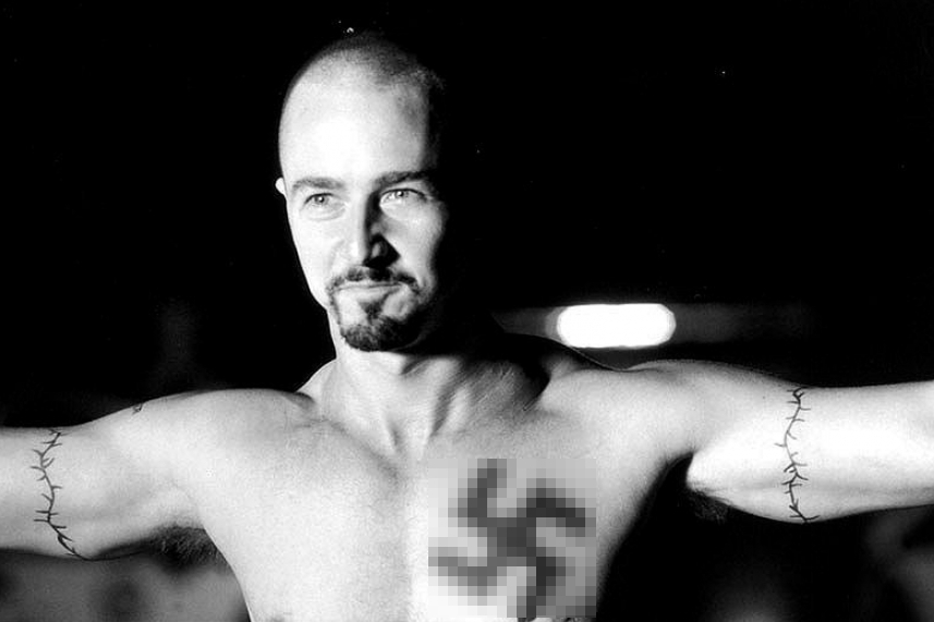 čovjek je dobio kaznu od 1000 rubalja za nacističku tetovažu na ruci - fotografija - Uljanovsk