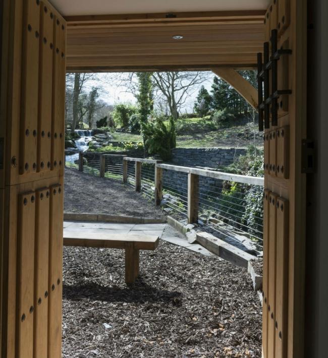 Mlyn Berwyn prerobí rieku lesných chodníkov