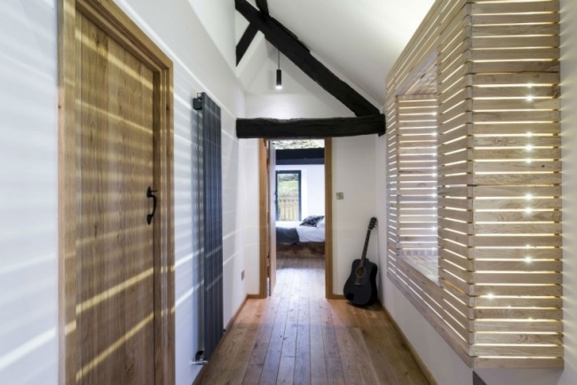 Rekonštrukcia interiéru mlyna krokiev domu