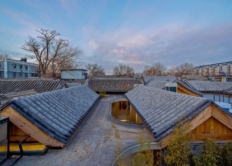 Rekonštrukcia-projekt-Čína-stará-budova-bola-zrekonštruovaná