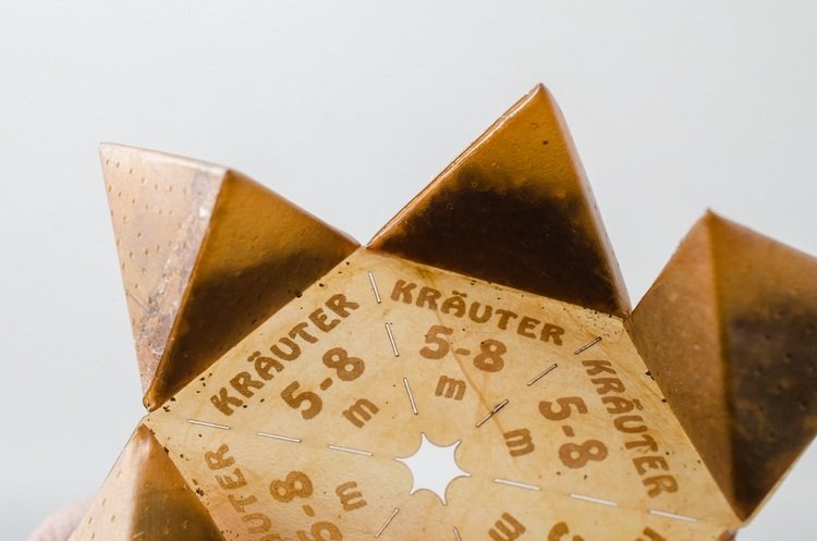 ekologicky šetrné obalové baktérie kvasinky ekologické udržateľné alternatíva k plastovým bylinkám