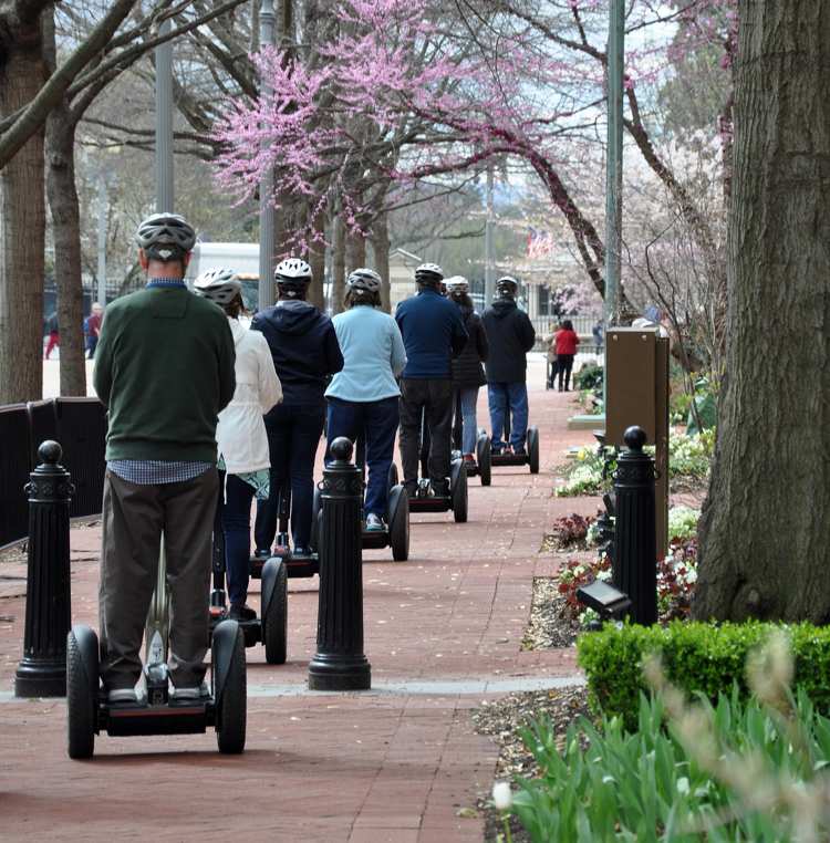 Turistické trasy používajú segway na ochranu životného prostredia