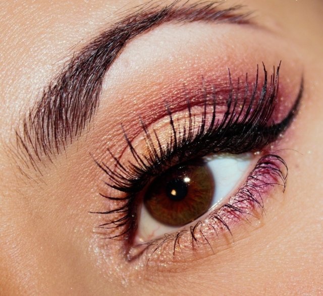 svieža-očná make-up-letná-farba-očné tiene-čierna-riasenka